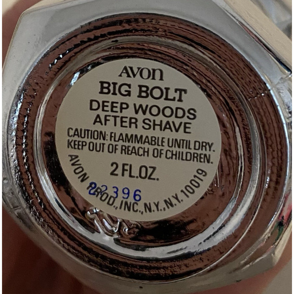 New Vtg Avon Decorative Workman Tool Kit 3pc -Big Bolt-One Good Turn -Spark Plug - Picture 5 of 10